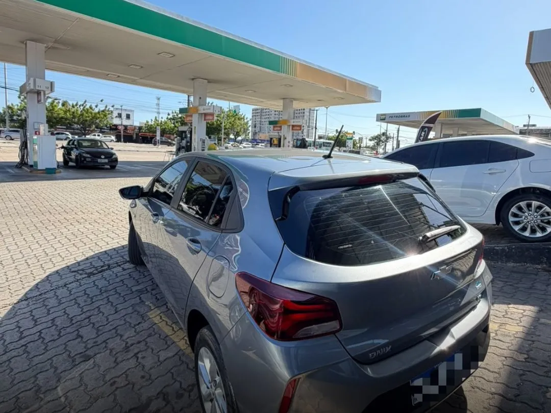 Chevrolet Onix 2021, foto 2 de 5