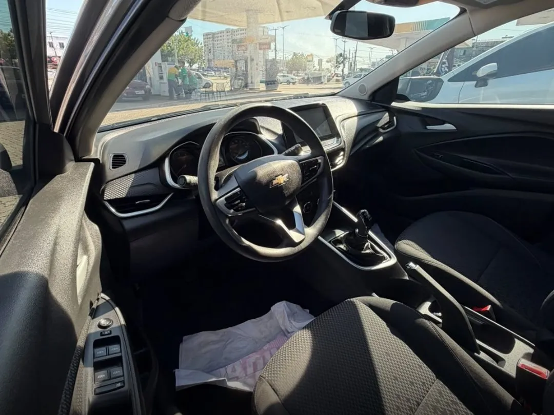 Chevrolet Onix 2021, foto 4 de 5