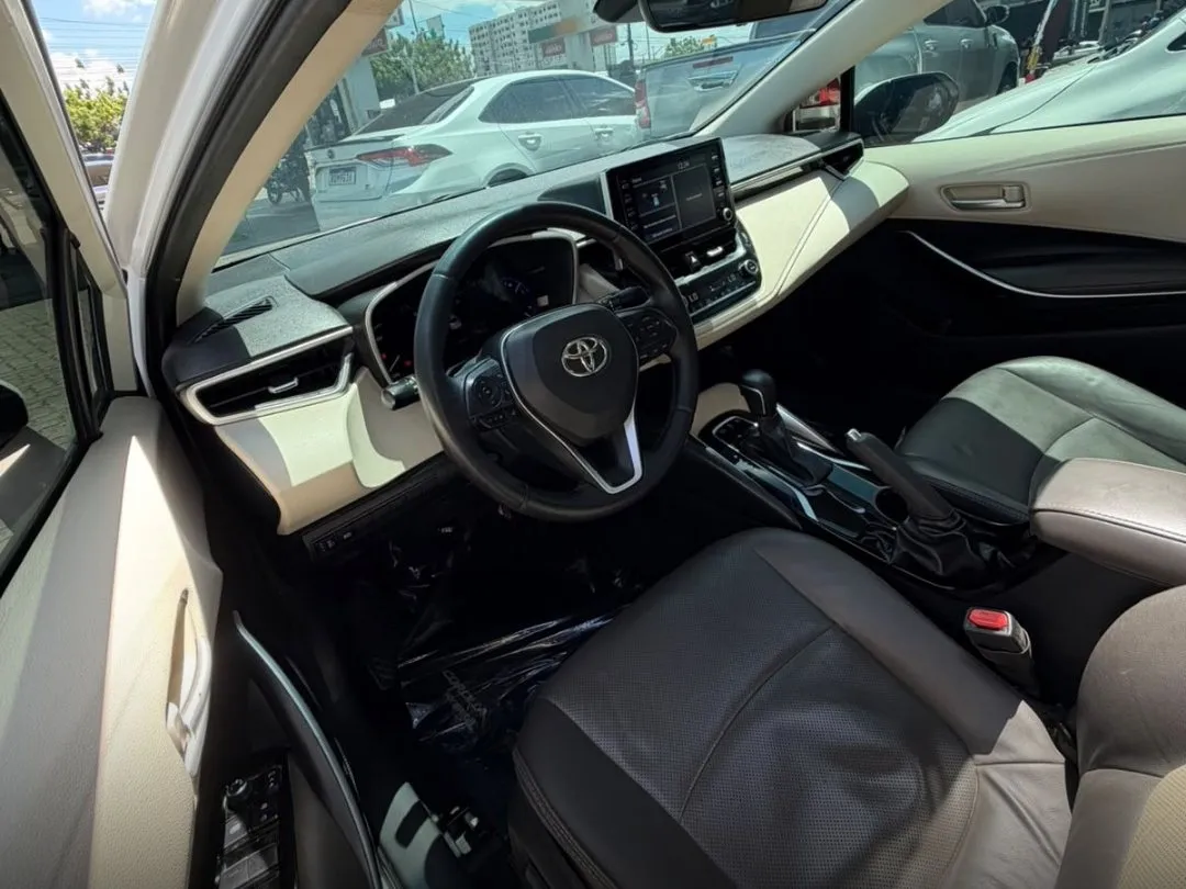 Toyota Corolla 2020, foto 4 de 5